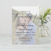 Modernes Chic-Skript für 2 Fotos Hochzeit Einladung (Stehend Vorderseite)