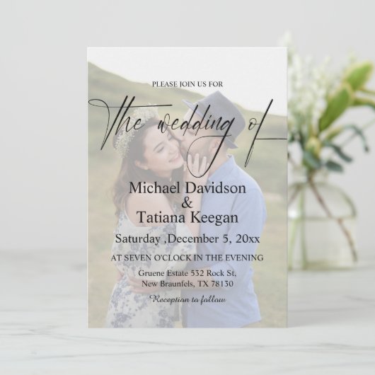 Modernes Chic-Skript für 2 Fotos Hochzeit Einladung (Stehend Vorderseite)