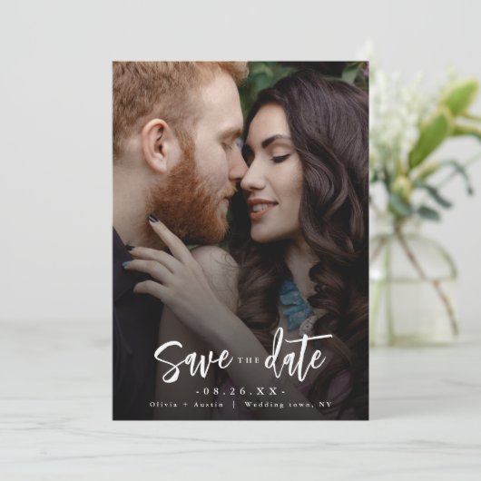 Modernes Chic-Skript Save the Date Minimalistisch (Stehend Vorderseite)