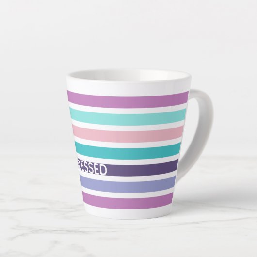 Modernes, Christlich gestripptes Pastell Milchtasse (Rechte Ecke)