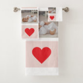 Modernes Collage Foto Rot & Rosa Beste Mama je Ges Badhandtuch Set (Insitu)