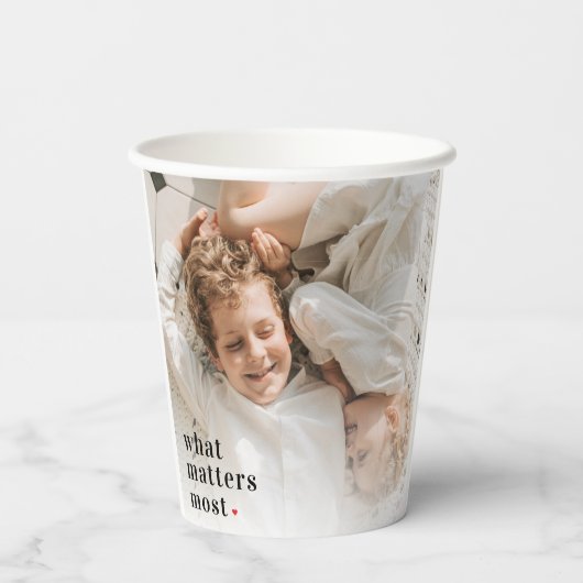 Modernes Collage Foto, was am meisten Familiengesc Pappbecher (Rückseite)