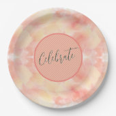 Modernes Coral Peach Elegante Script Celebrate Pappteller (Vorderseite)