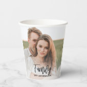 Modernes Couple Collage Foto & liebevolles Familie Pappbecher (Vorderseite)