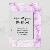 Modernes, cremefarbenes Fraktal (weiß und violett) Einladung (Vorne/Hinten)