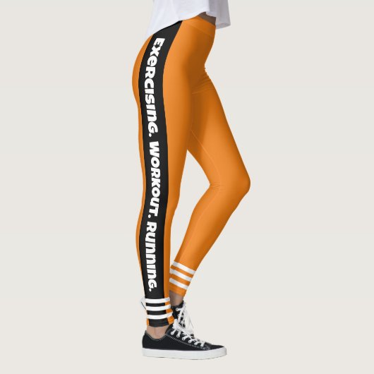 Modernes Design l Schwarzweiß Text l Orange Leggings (Rechts)