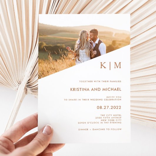 Modernes Diagonal | Terracotta Boho Foto Wedding Einladung