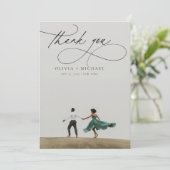 Modernes Drehbuch Einzigartiges Minimalistisches F Dankeskarte (Stehend Vorderseite)