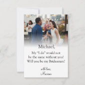 Modernes Drehbuch Foto bridesman Vorschlag Einladung (Vorderseite)