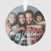 Modernes Drehbuch Frohe Weihnachtsfamilie Foto Ornament (Vorderseite)