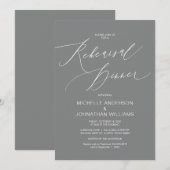 Modernes Drehbuch, Grau, Hochzeit-Probe-Abendessen Einladung (Vorne/Hinten)