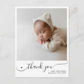 Modernes Drehbuch Minimalistisches Foto New Baby D Postkarte (Vorderseite)