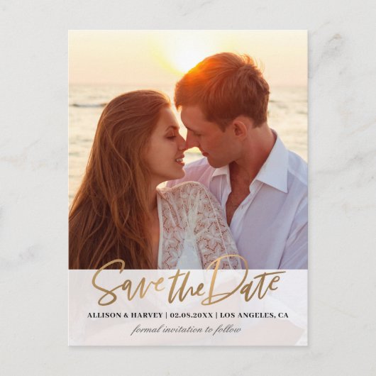 modernes Drehbuch Save the Date Postkarte (Vorderseite)