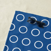 Modernes dunkelblaues weißes Zirkelmuster Strandtuch (Beispiel)