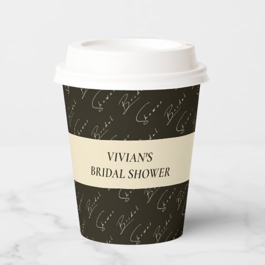 Modernes dunkelgrünes Muster-Brautparty Pappbecher (Vorderseite)