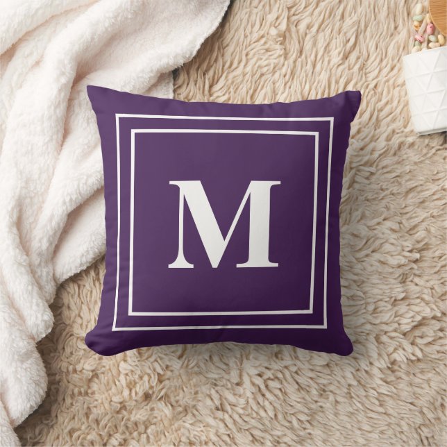 Modernes dunkles Lila Monogram Kissen (Decke)