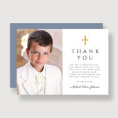 Modernes Dusty Blue Cross Boy First CommunityFoto Dankeskarte