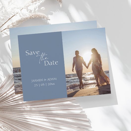 Modernes Dusty Blue Foto Wedding Save the Date Postkarte