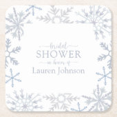 Modernes Dusty Blue Snowflake Winter Brautparty Rechteckiger Pappuntersetzer (Vorderseite)