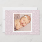Modernes Dusty Rose Script Baby Girl Foto Birth Ankündigung (Rückseite)