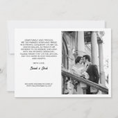 Modernes, einfach verheiratetes Schwarz-Weiß-Foto Einladung (Rückseite)