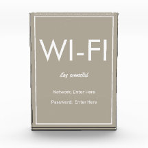 Modernes, einfaches Beige Wi-Fi-Gästehaus