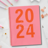 Modernes einfaches Jahr + Name Notizblock