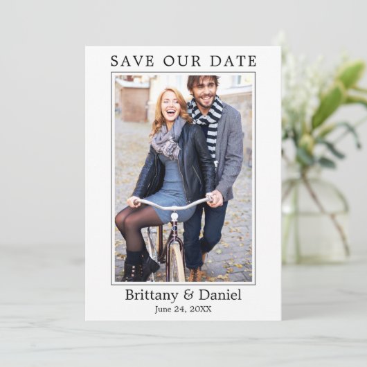 Modernes, einfaches Minimalistisches Foto Rette un Save The Date (Stehend Vorderseite)
