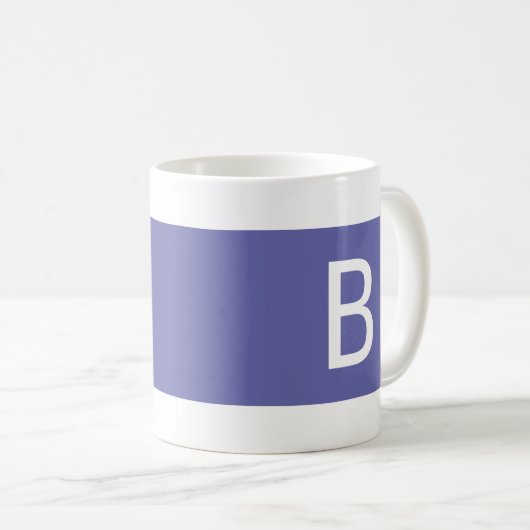 Modernes, einfaches Mit Monogramm Anfangsbuchstabe Kaffeetasse (VorderseiteRechts)