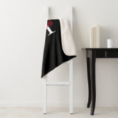 Modernes, einfaches Monogramm schwarz rot Sherpadecke (Beispiel)