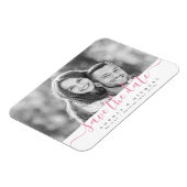 Modernes, einfaches rosa Skript-Foto Save the Date Magnet (Linke Seite)