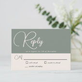Modernes, einfaches und grünes Hochzeitsstipendium RSVP Karte (Stehend Vorderseite)