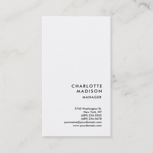 Modernes einfaches weißes Trendy Minimalistisches Visitenkarte (Vorderseite)