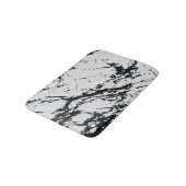 Modernes, einzigartiges Muster aus weißem, schwarz Badematte (Schrägansicht)