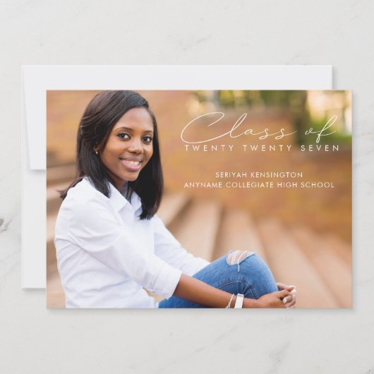 Modernes elegantes Abschluss Script-Foto Einladung (Vorderseite)