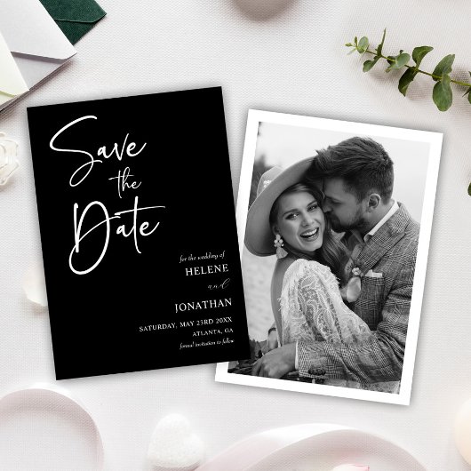 Modernes, elegantes, einfaches Script-Schwarz-Weiß Save The Date