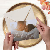 Modernes, elegantes Foto mit einfacher Script-Chic Dankeskarte