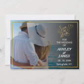 Modernes elegantes Foto Save the Date Gold Script Einladung (Vorderseite)