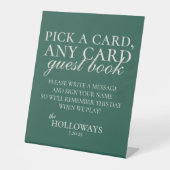 Modernes, elegantes Gästebuch mit Green Playing Ca Sockelschild (Vorderseite)