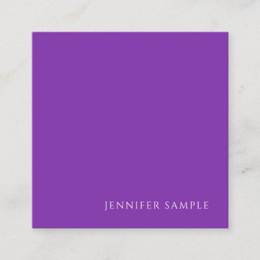 Modernes, elegantes Lila Farbmodell Beruflich Quadratische Visitenkarte (Vorderseite)
