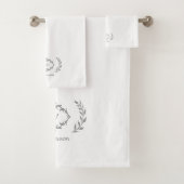 Modernes, elegantes Monogram, Initial Trendy White Badhandtuch Set (Insitu)