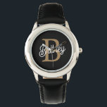 Modernes elegantes Monogramm Name Black Gold Scrip Armbanduhr<br><div class="desc">Die moderne Elegant Monogram Name Black Gold Script Watch ist ein anspruchsvolles Zeitwerk, das Funktionalität und Luxus kombiniert. Das elegante, schwarze Uhrengesicht mit einem stilvollen Goldskript-Monogramm-Namen verleiht dem Ganzen ein personalisiertes und raffiniertes Aussehen. Diese Armbanduhr wurde entwickelt, um jedem Outfit eine Touch Eleganz zu verleihen und ist somit ein perfektes...</div>