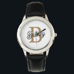 Modernes elegantes Monogramm Name Black Gold Scrip Armbanduhr<br><div class="desc">Die moderne Elegant Monogram Name Black Gold Script Watch ist ein anspruchsvolles Zeitwerk, das Funktionalität und Luxus kombiniert. Das elegante, schwarze Uhrengesicht mit einem stilvollen Goldskript-Monogramm-Namen verleiht dem Ganzen ein personalisiertes und raffiniertes Aussehen. Diese Armbanduhr wurde entwickelt, um jedem Outfit eine Touch Eleganz zu verleihen und ist somit ein perfektes...</div>