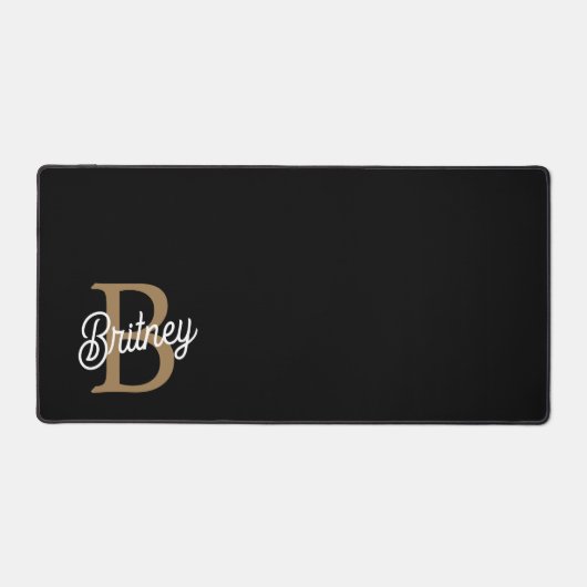 Modernes elegantes Monogramm Name Black Gold Scrip Schreibtischunterlage (Vorderseite)