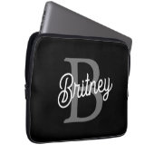 Modernes, elegantes Monogramm Name Schwarz Graue S Laptopschutzhülle (Vorne Rechts)
