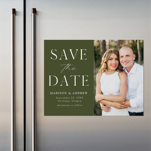 Modernes elegantes Olive Green Foto Save the Date Magneteinladung