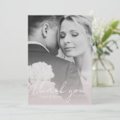 Modernes elegantes Rosa-Chic-Foto Hochzeit Dankeskarte (Stehend Vorderseite)