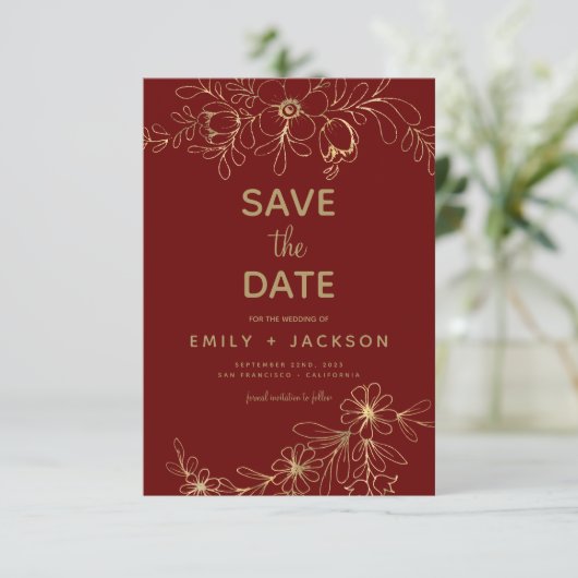 Modernes Elegantes Save the Date Burgundy Gold Flo (Stehend Vorderseite)