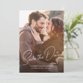 Modernes, elegantes Script Einfaches Foto Save The Date (Stehend Vorderseite)