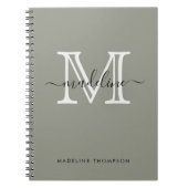 Modernes, elegantes Script Evergreen Fog Monogram Notizblock (Vorderseite)